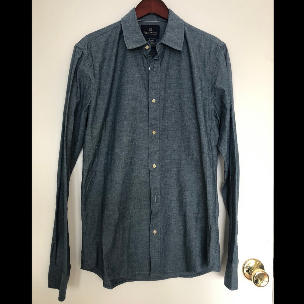 Scotch & Soda size M stretch cotton button down long sleeve shirt